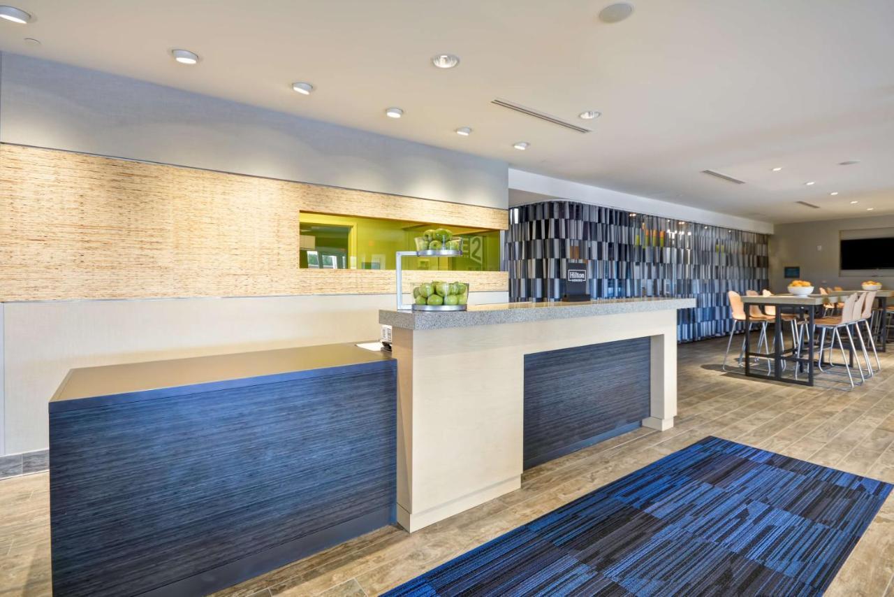 Home2 Suites By Hilton Charles Town Eksteriør billede