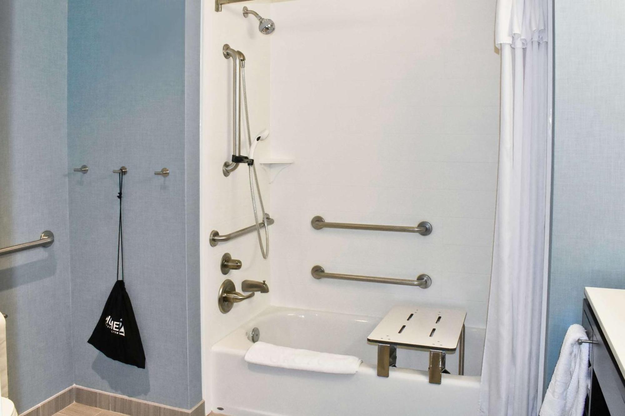 Home2 Suites By Hilton Charles Town Eksteriør billede