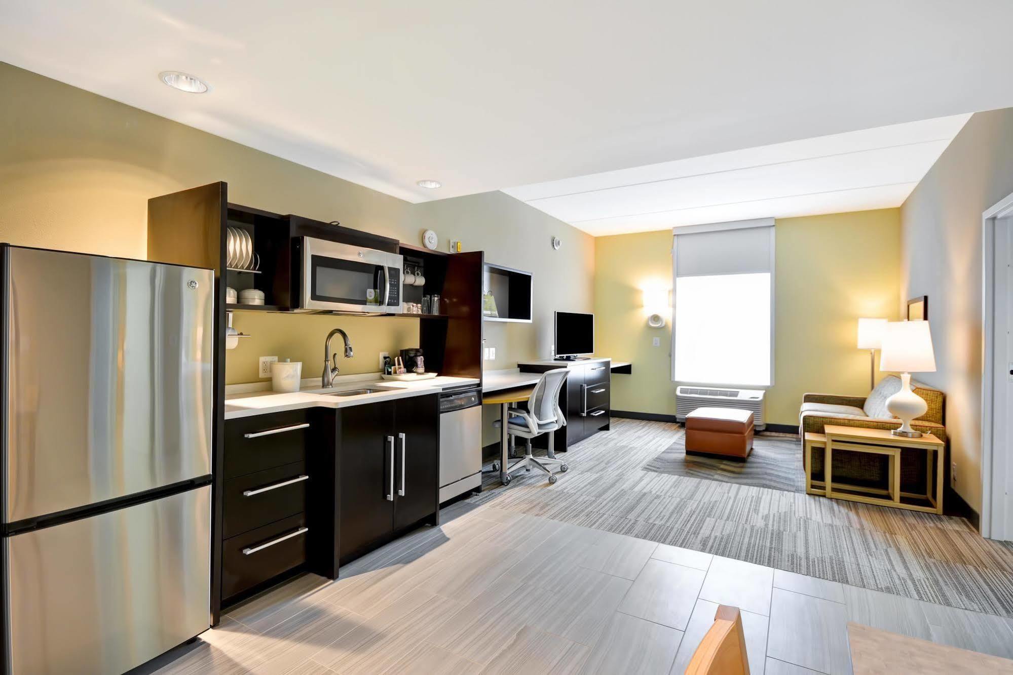 Home2 Suites By Hilton Charles Town Eksteriør billede
